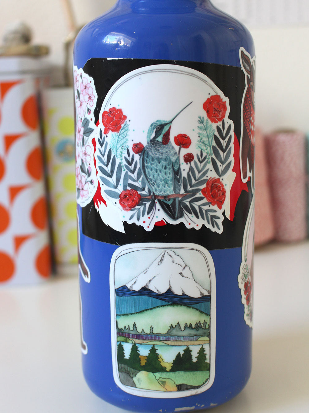 Illustrated Vinyl Sticker - Hummingbird